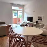 Pink Alta Apartment With Pool
