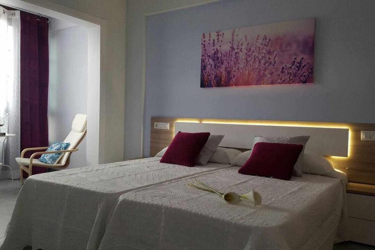 Apartamento Con Terraza Y Piscina C Apartment