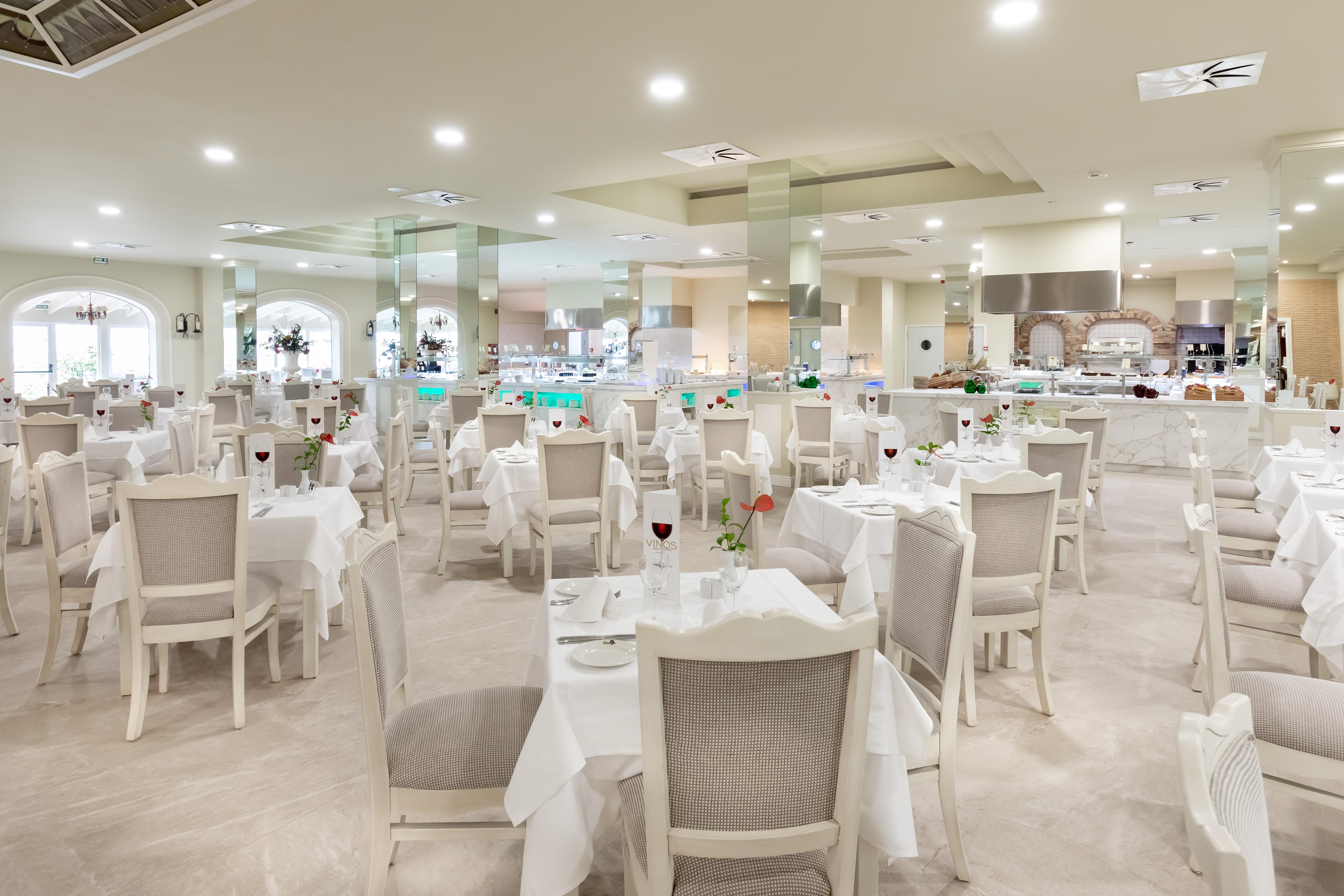 Hotel Riu Garoe