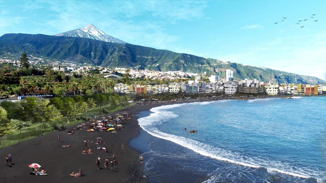 En Playa Martianez