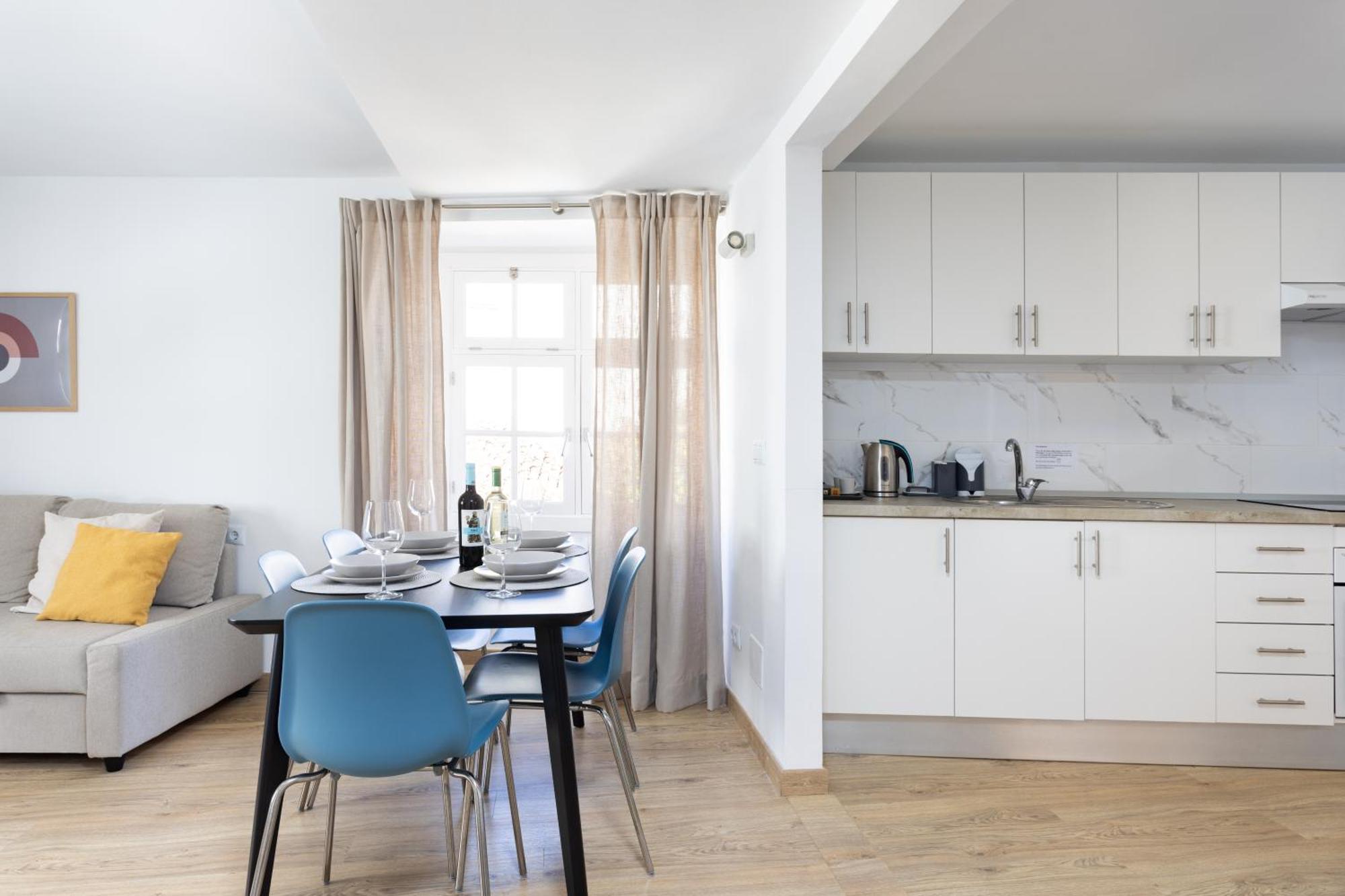 Apartament Casacharco - New Design & Spacious, In Historic Heart Of Puerto