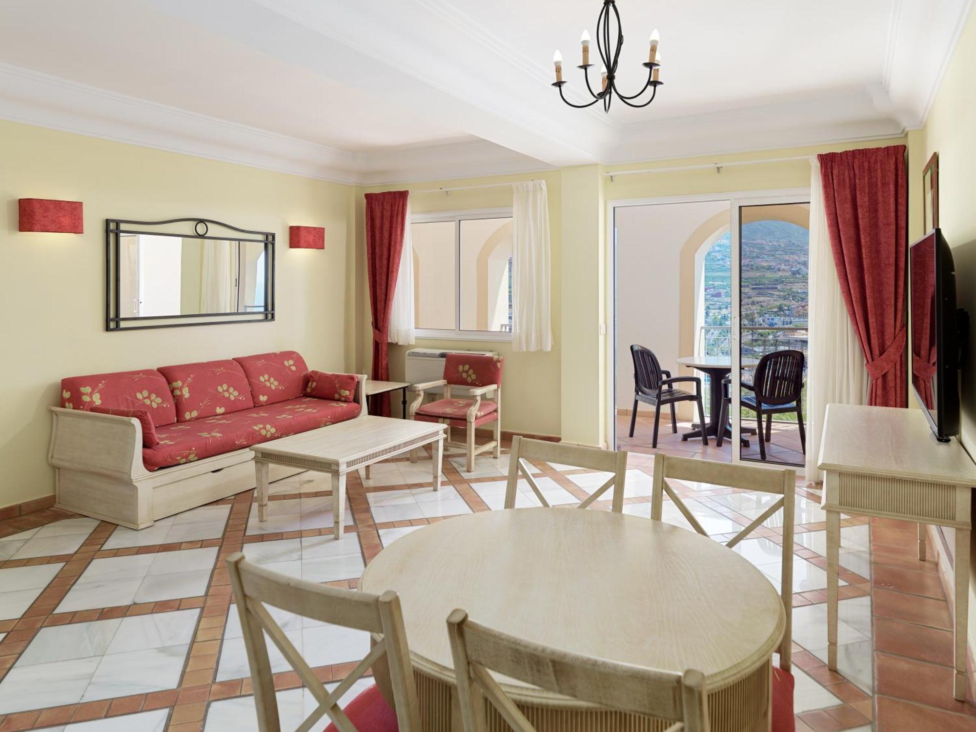 Aguilas Tenerife, Affiliated By Melia