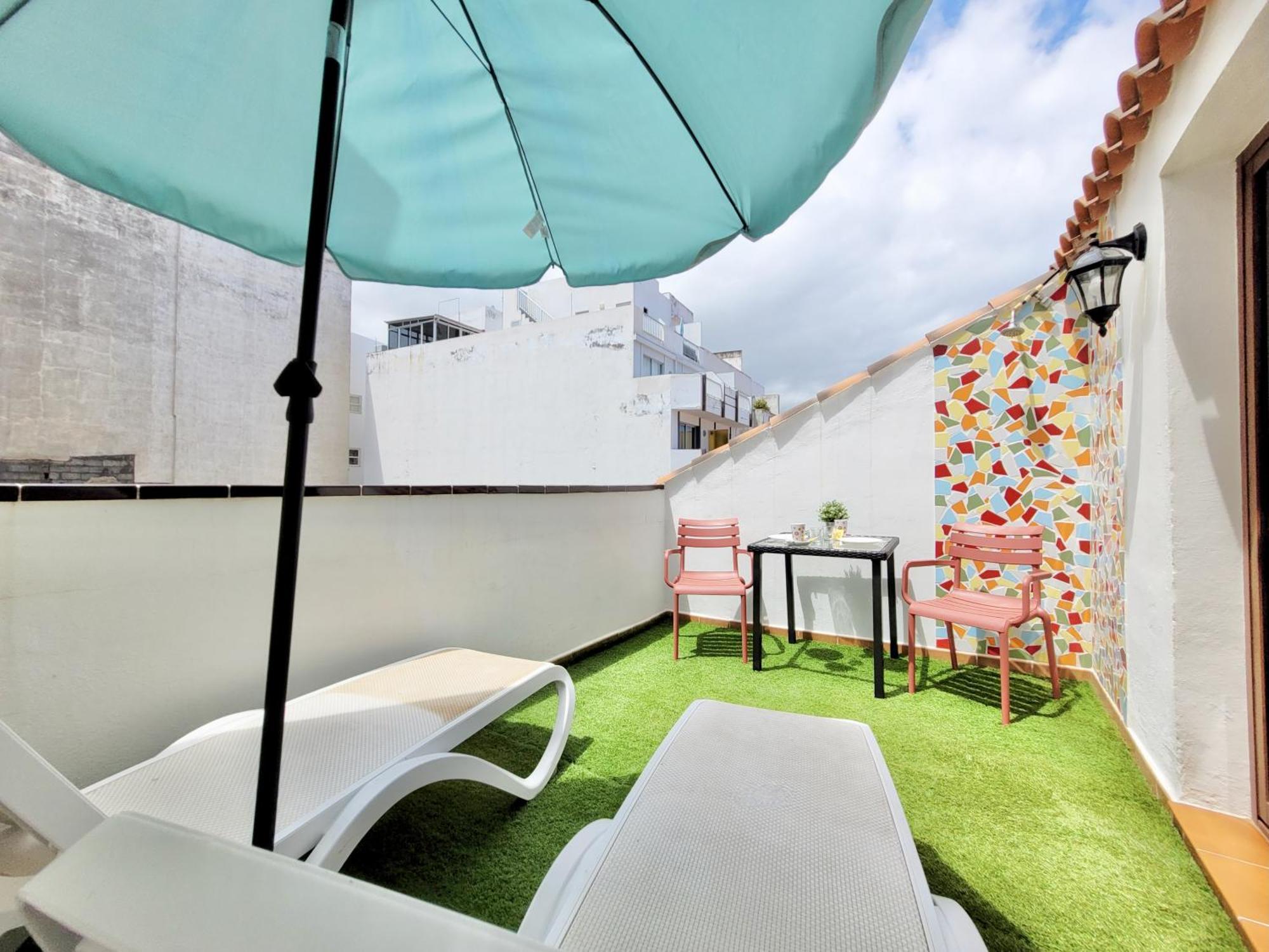 Miranda Penthouse Ad With Free Parking Apartment