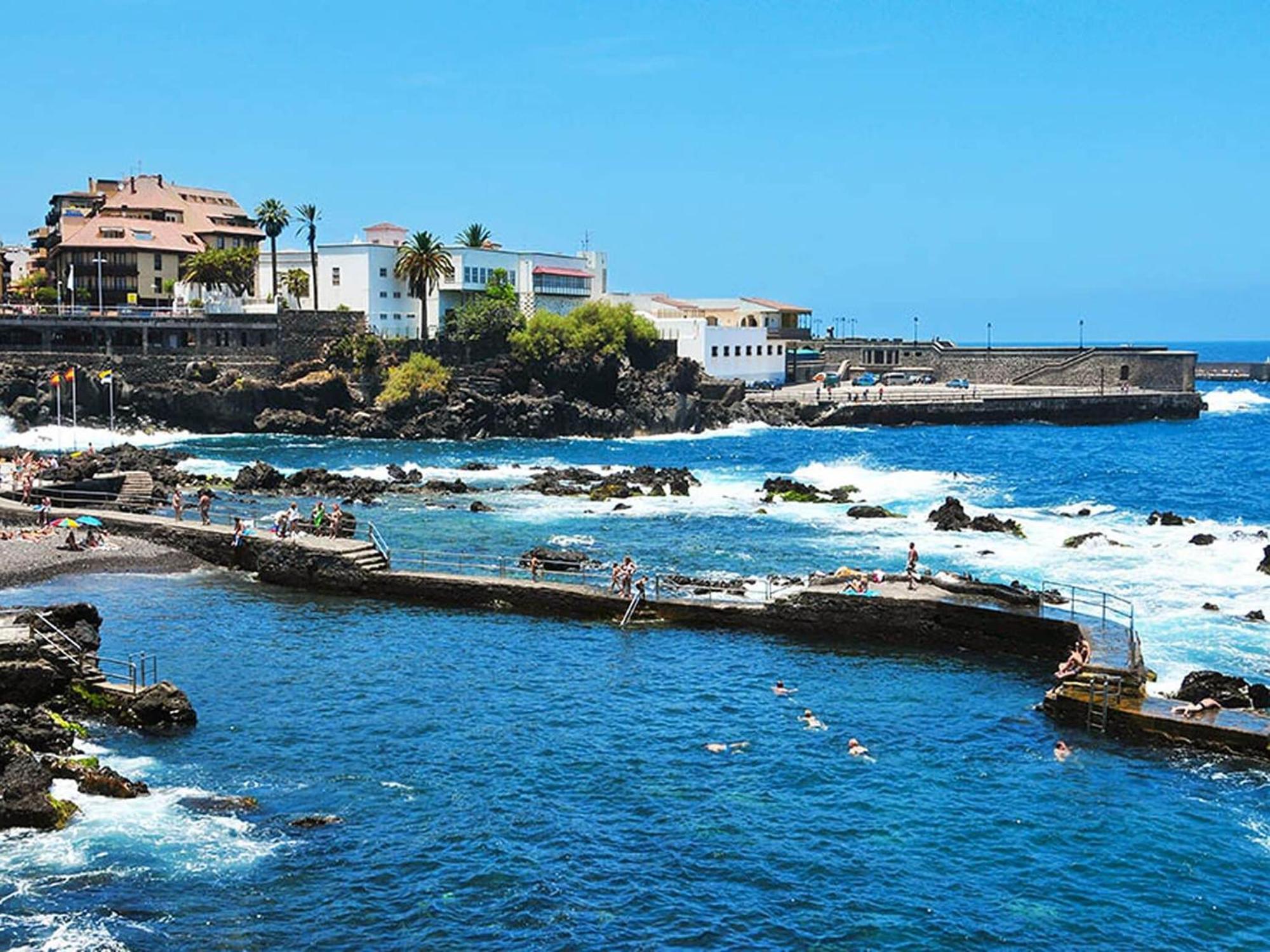 Spacious With Private Terrace Holiday home Puerto de la Cruz (Tenerife)