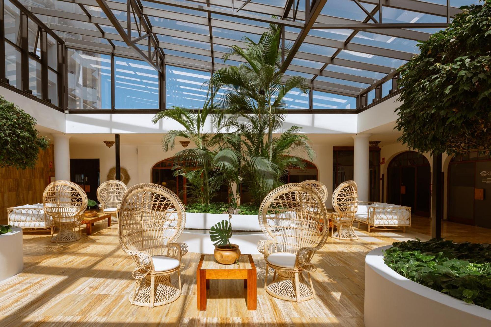 Precise Tenerife Hotel
