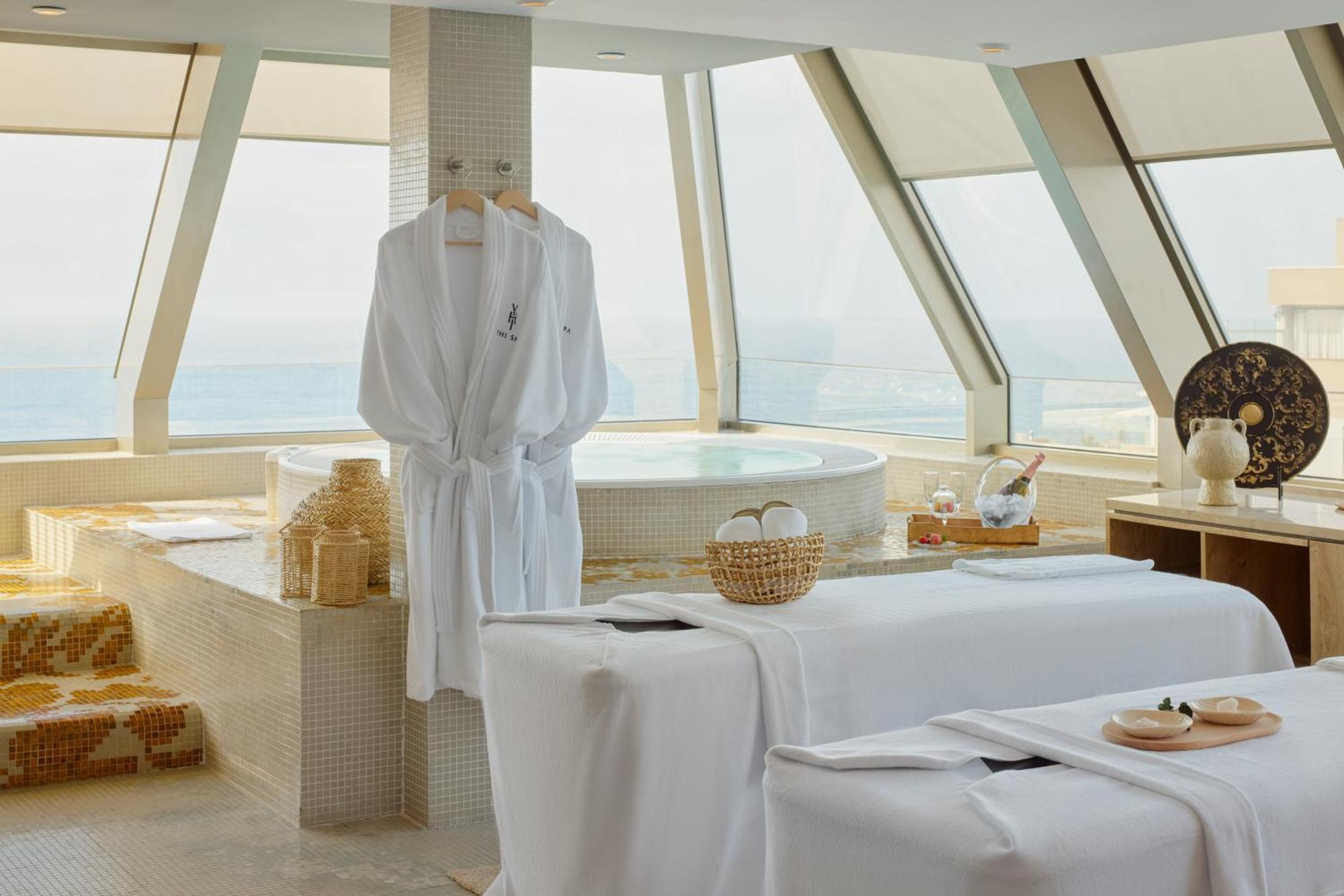 Melia Costa Atlantis Tenerife Hotel 4*