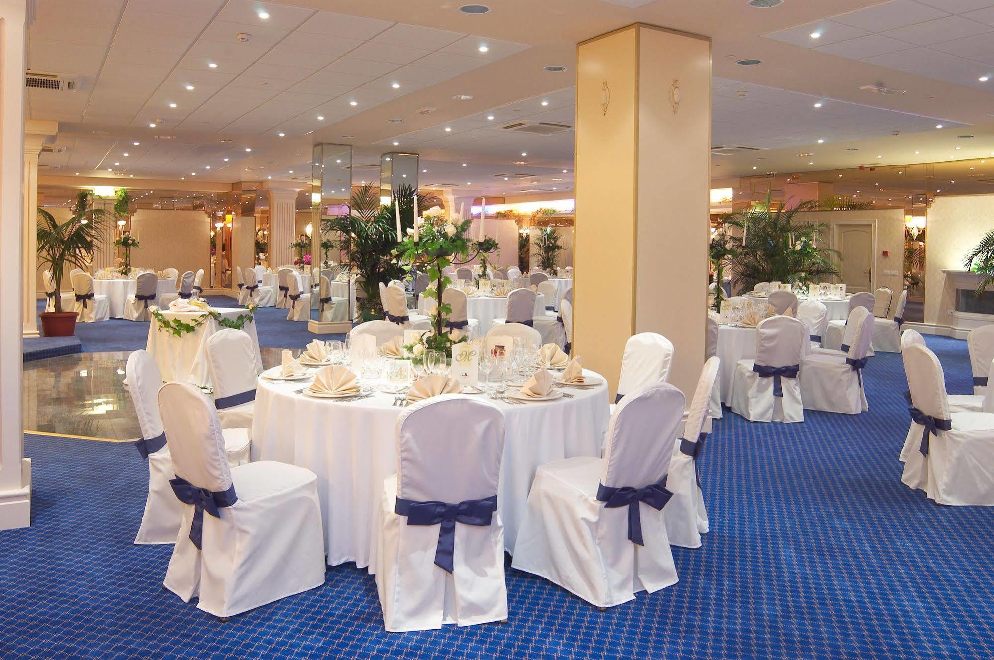 Riu Garoe Hotel