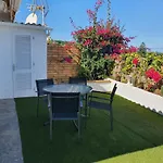 Cozy And Intimate Bungalow In Puerto De La Cruz