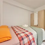 7 Esquivel Apartment