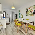 7 Esquivel Apartment