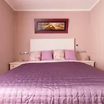 Martianez Playa: Coastal Location