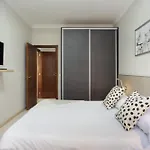 New Bright And Central Home With 2 Bedrooms