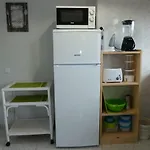 Yksioe, Laehellae Rantaa