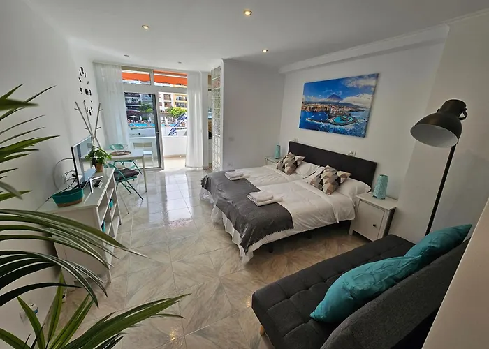 Valeria Lofts