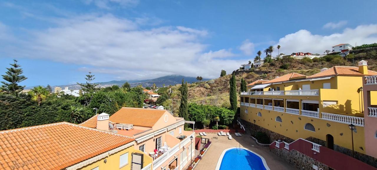 Puerto Cruz Near Puerto de la Cruz (Tenerife)