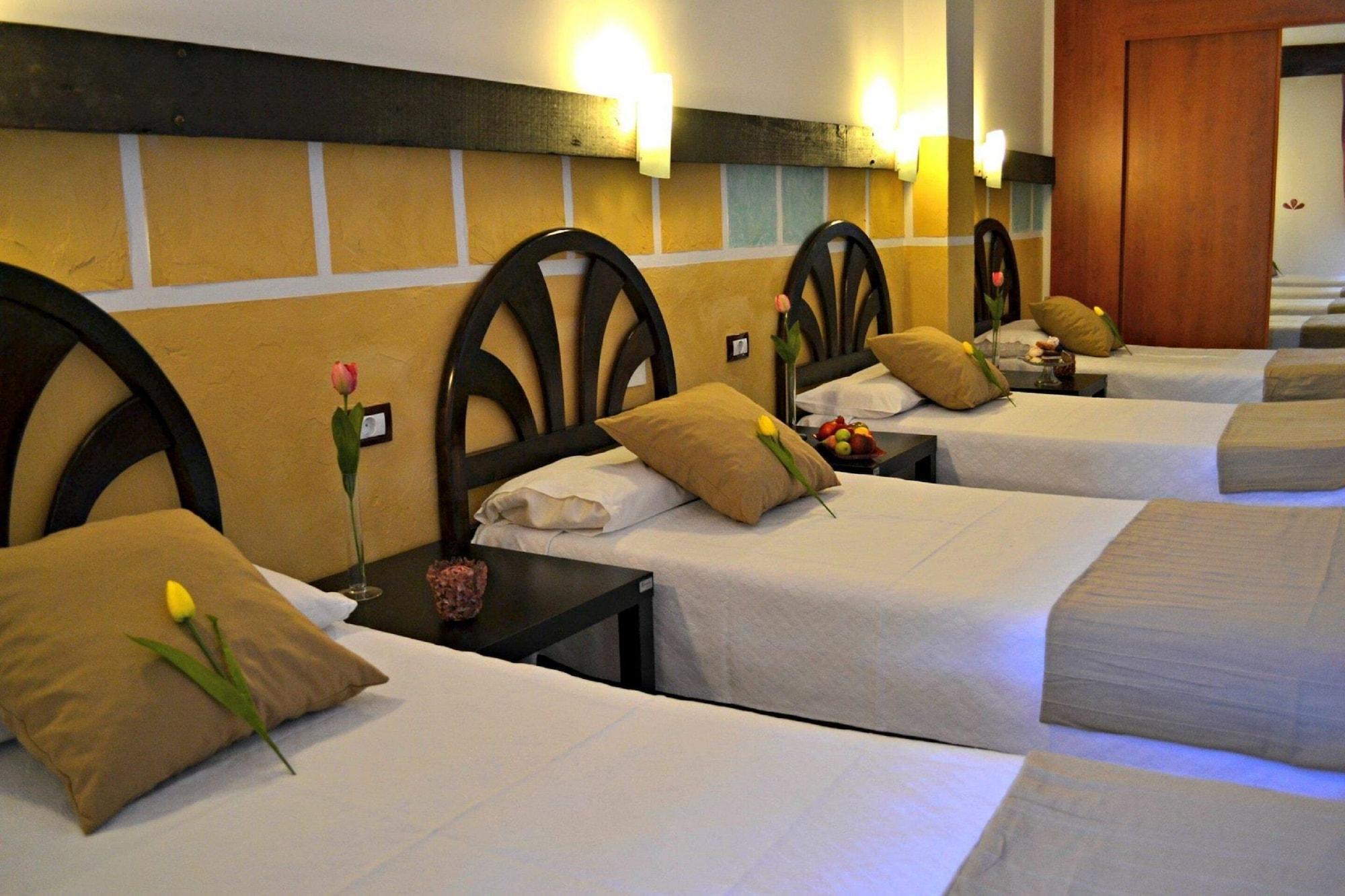 4dreams Chimisay Khách sạn 3*