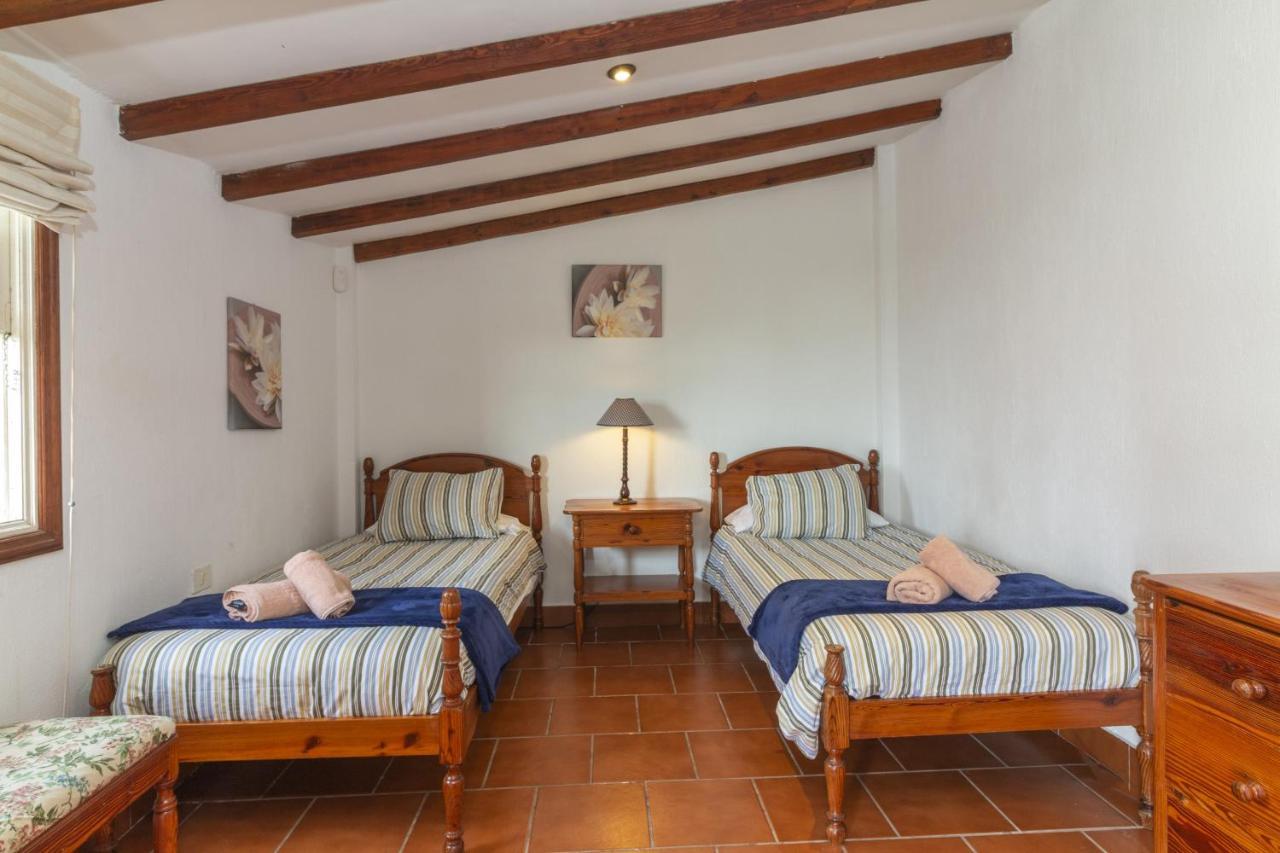 Rural House Los Orovales With Terrace And Parking