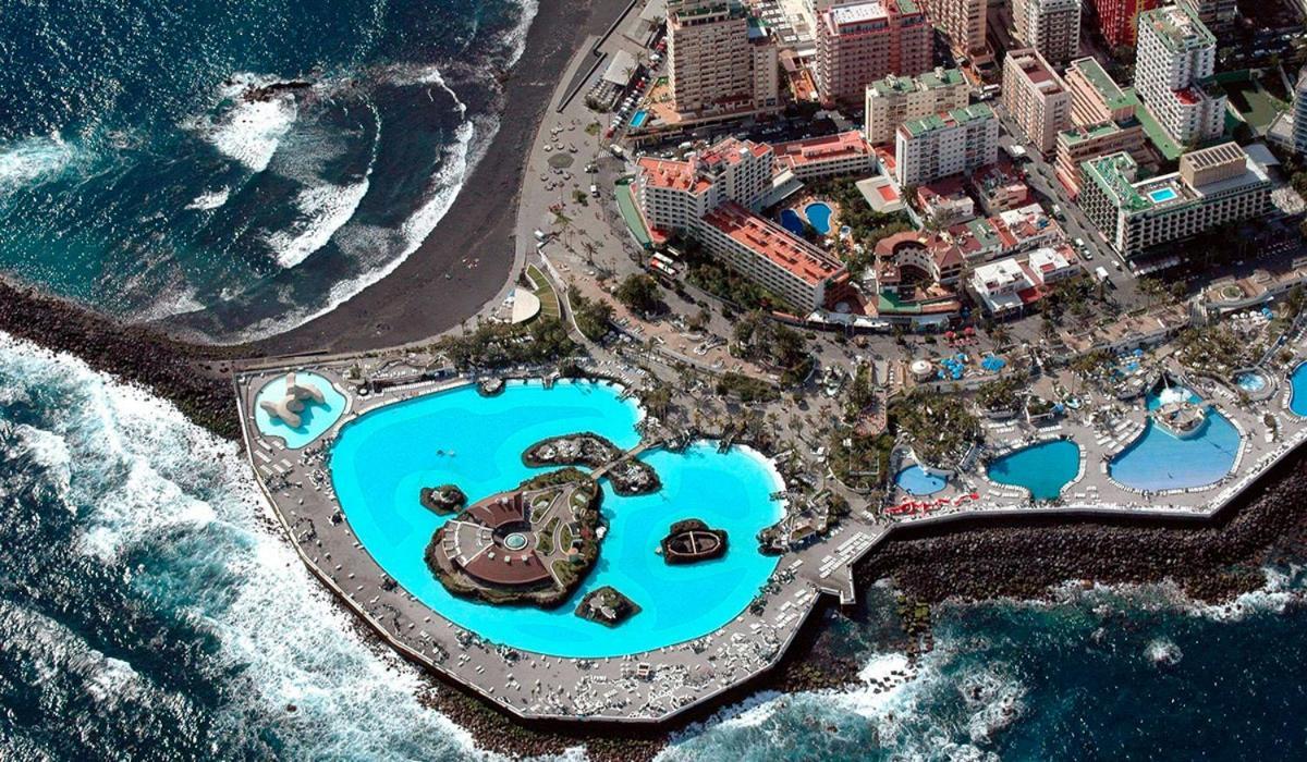 Palmeras Playa Studio: Pools, Beach, Sun & Shore