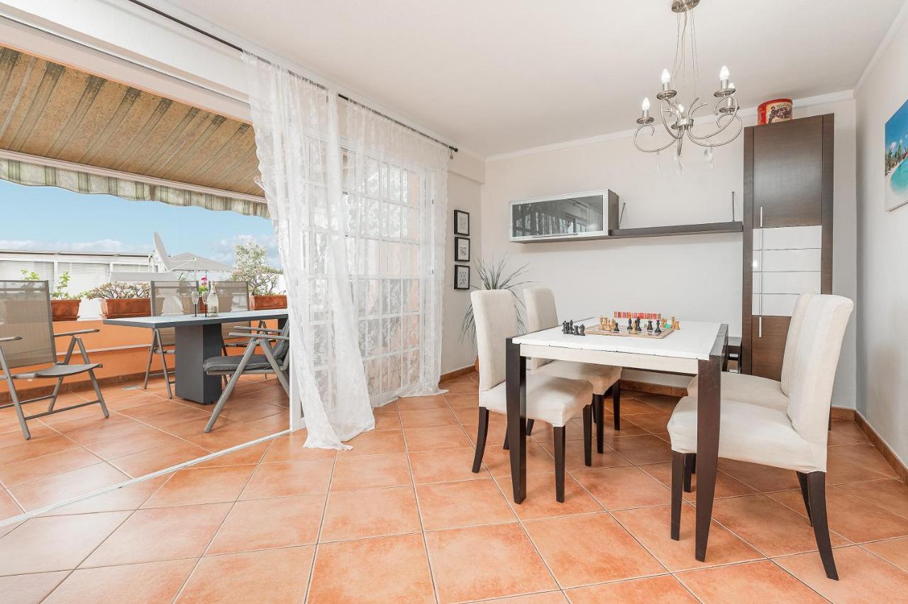 'bloom' Peaceful Beachside Bungalow