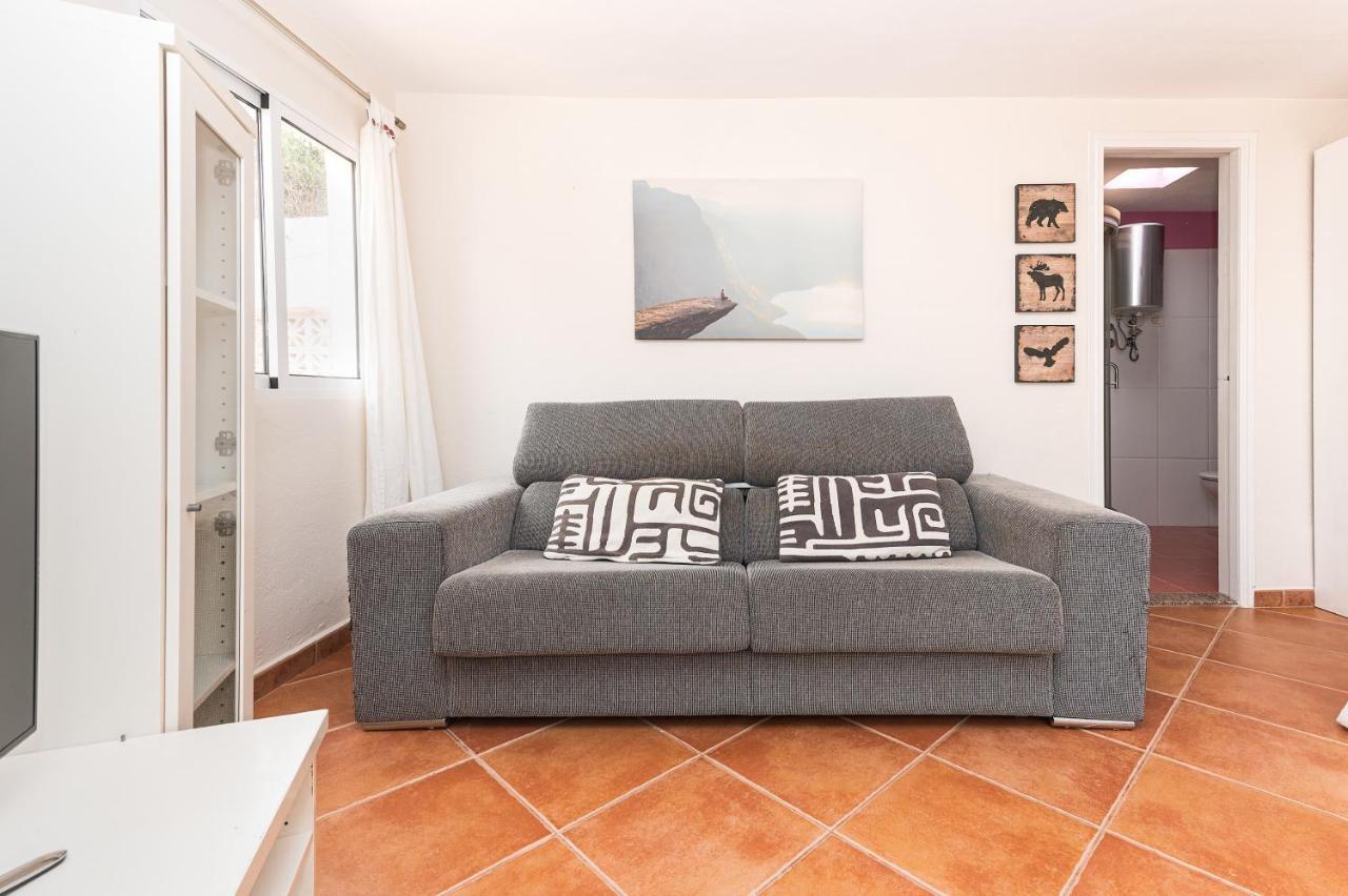 'bloom' Peaceful Beachside Bungalow
