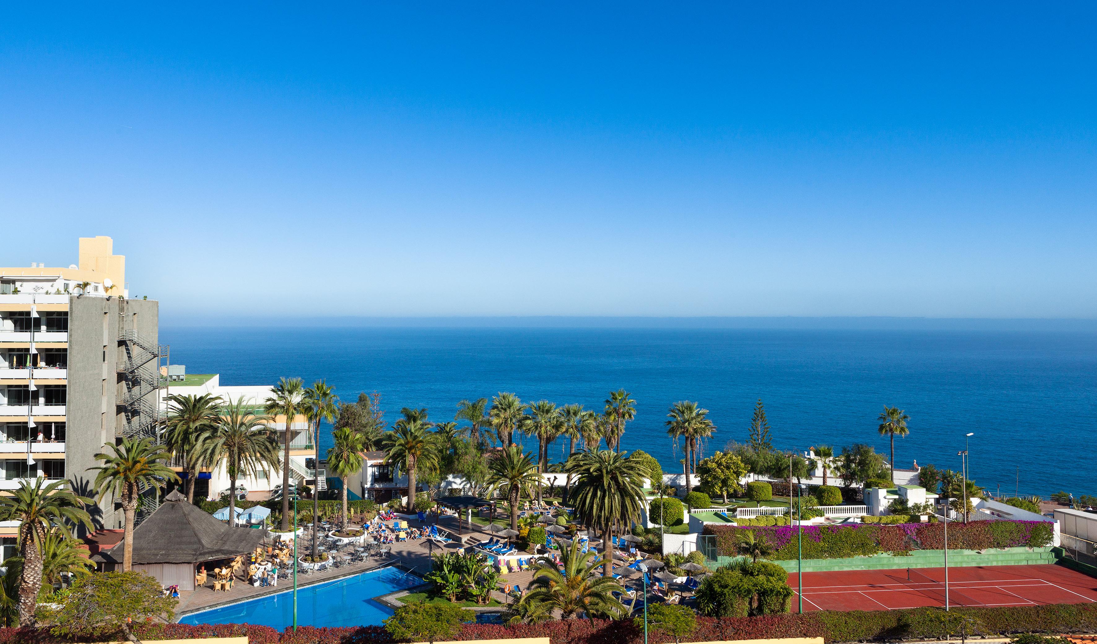 Bluesea Interpalace Hotel