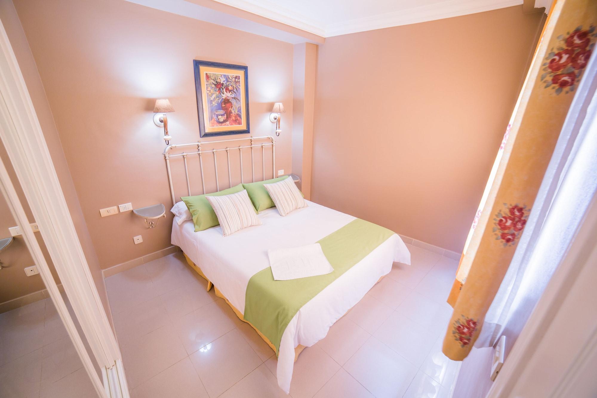 Khách sạn Rf Astoria - Adults Only