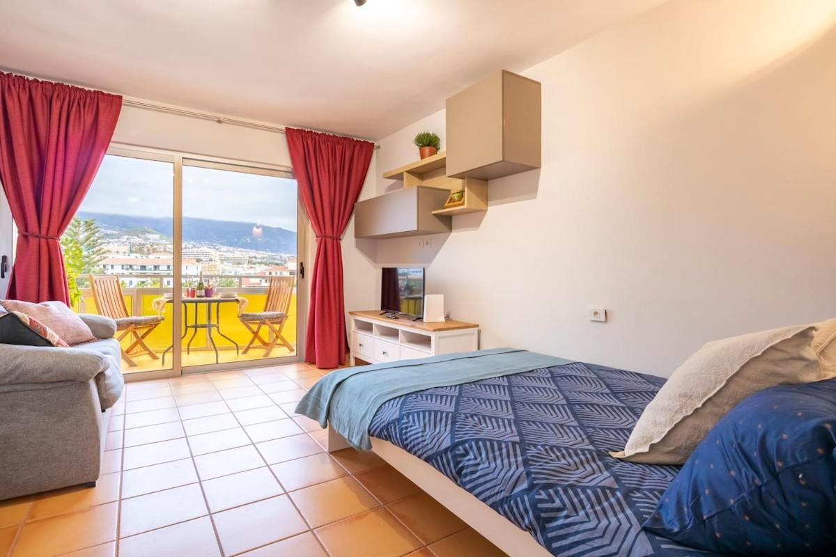 Salamander Vacational With Balcony And Fantastic Views Huoneisto