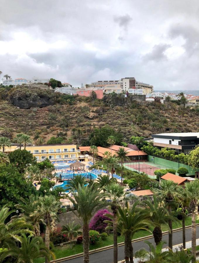 610 Con Terraza Martianez Huoneisto