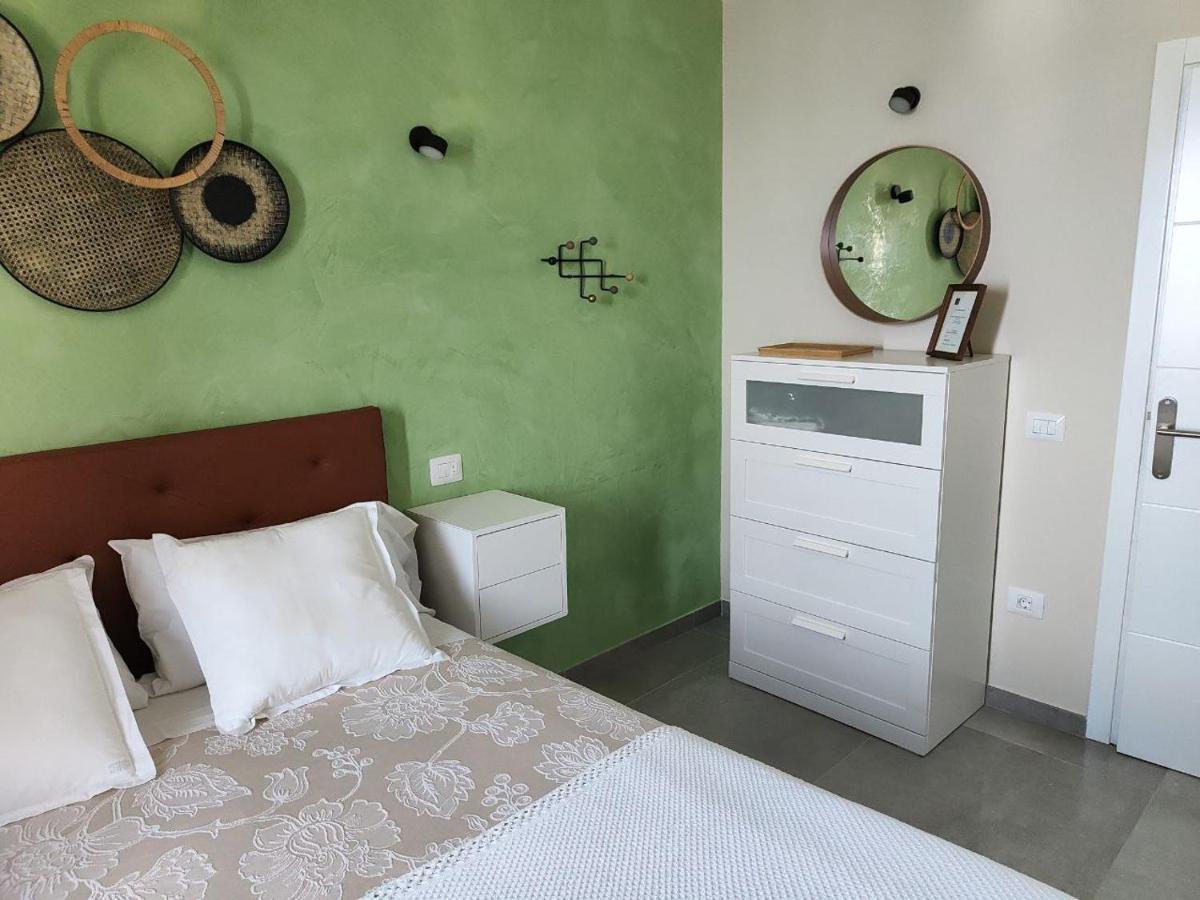 Le Terrazze 11 Apartment *