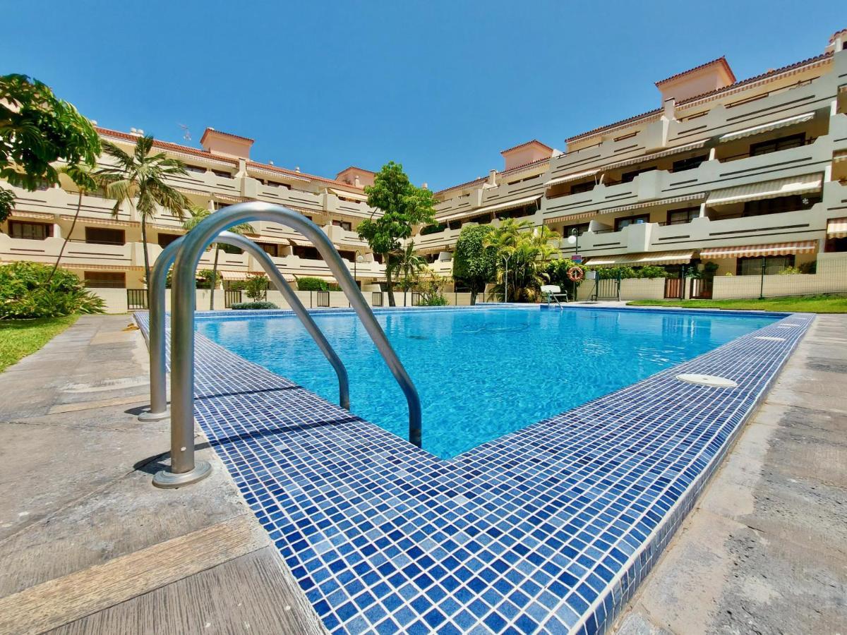 Pool Sunset Appartement