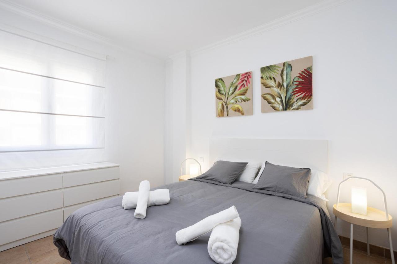 Lightbooking Tenerife Apartment *