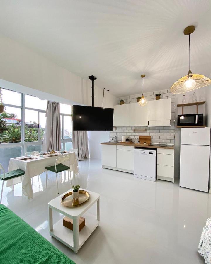 Paradise Studio Belair Wifi, Piscina, Parking Apartment