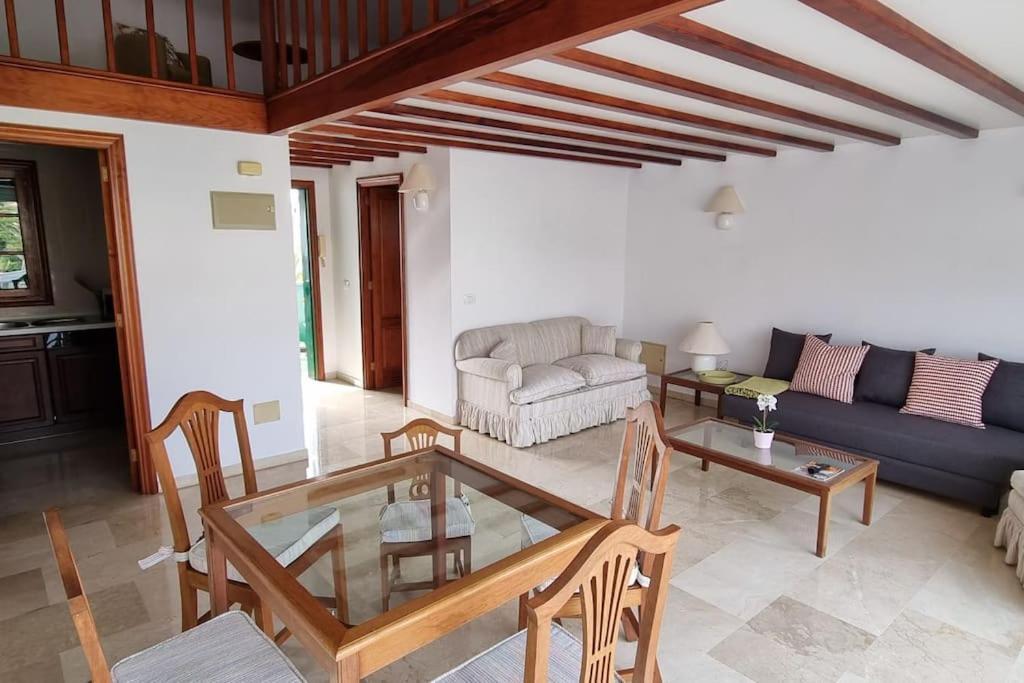 Flordetajinaste Apartment
