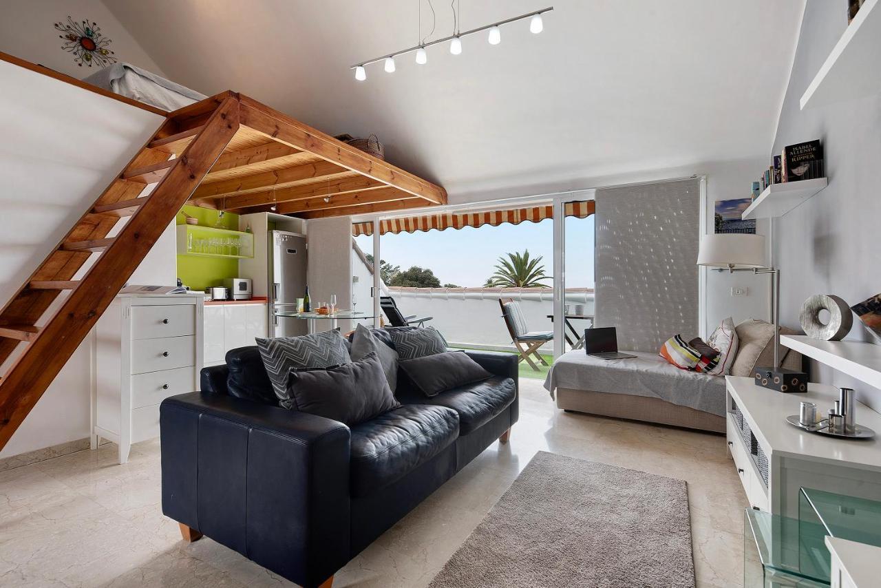 Huoneisto Atico Sunset Loft Terraza Y Piscina *