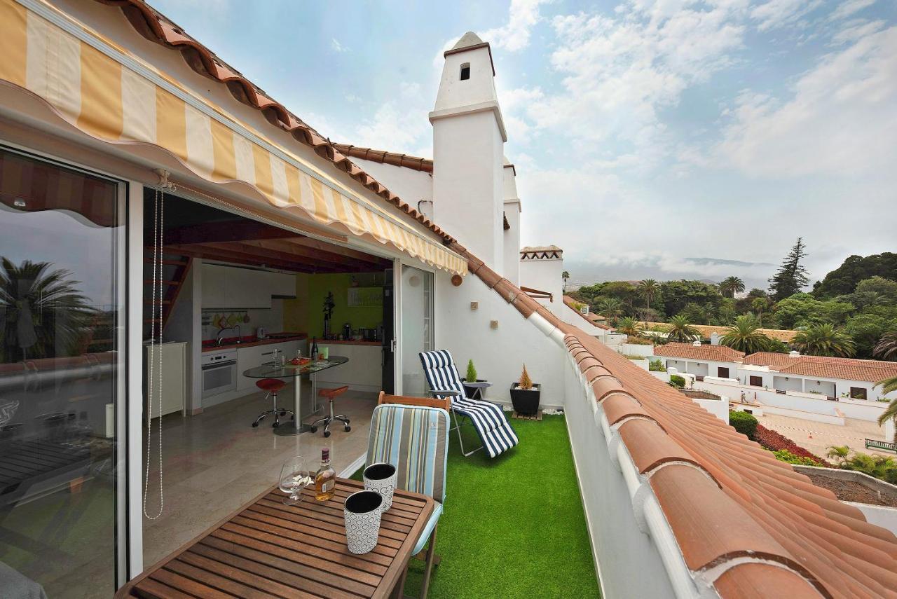 Huoneisto Atico Sunset Loft Terraza Y Piscina