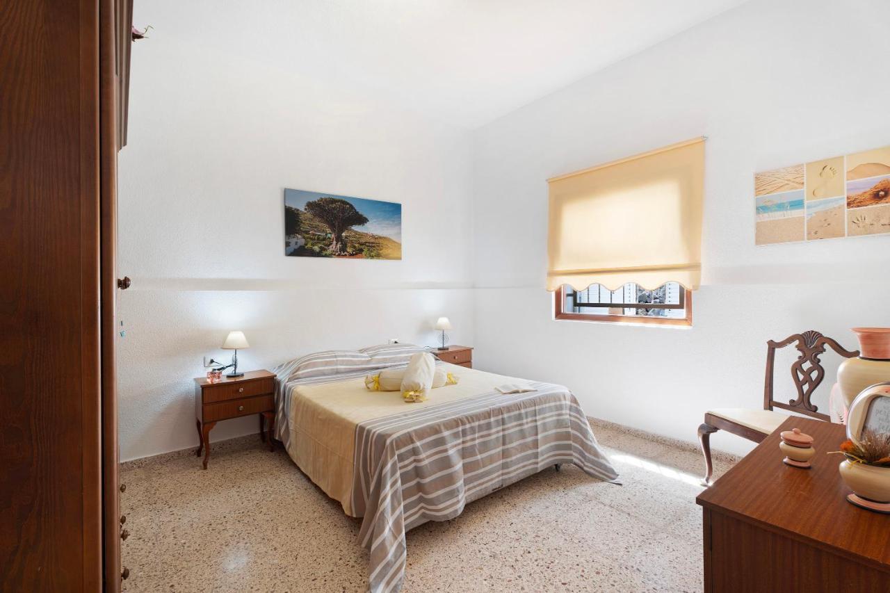 Casa Burgado Holiday home