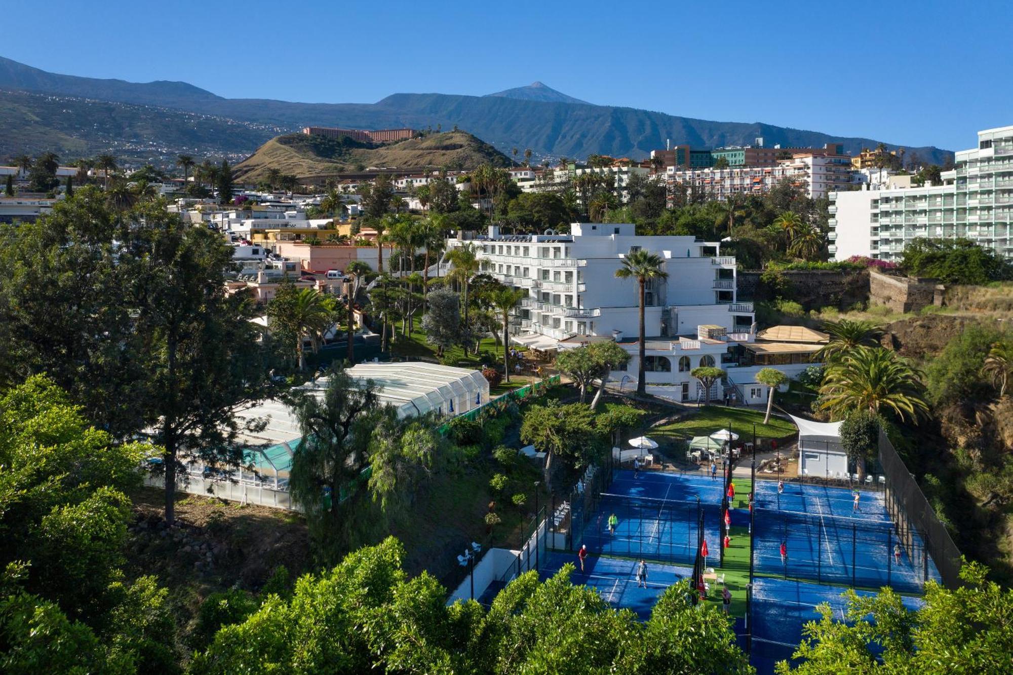 Parque Vacacional Eden 4*