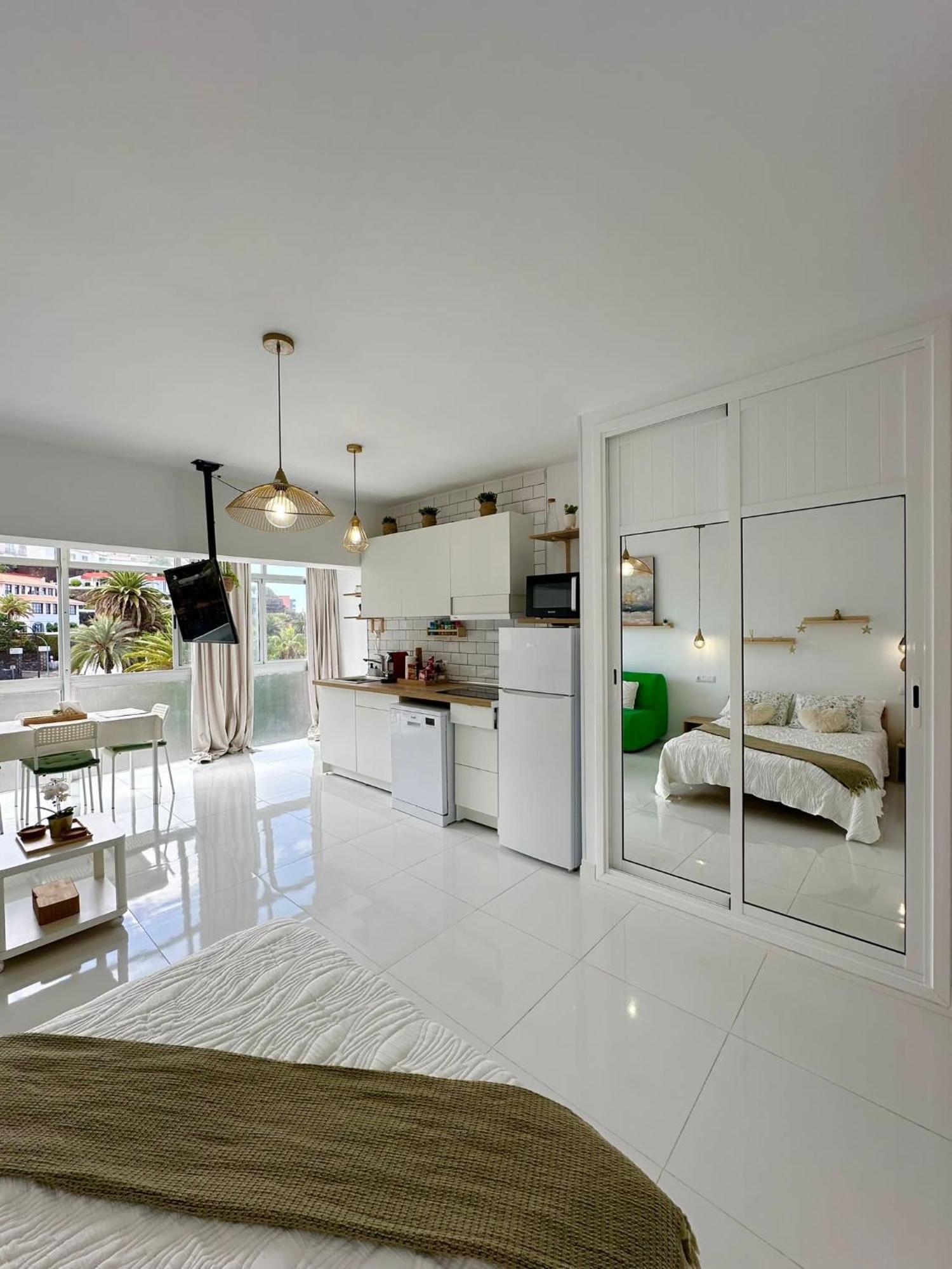 Paradise Studio Belair Wifi, Piscina, Parking Apartment *