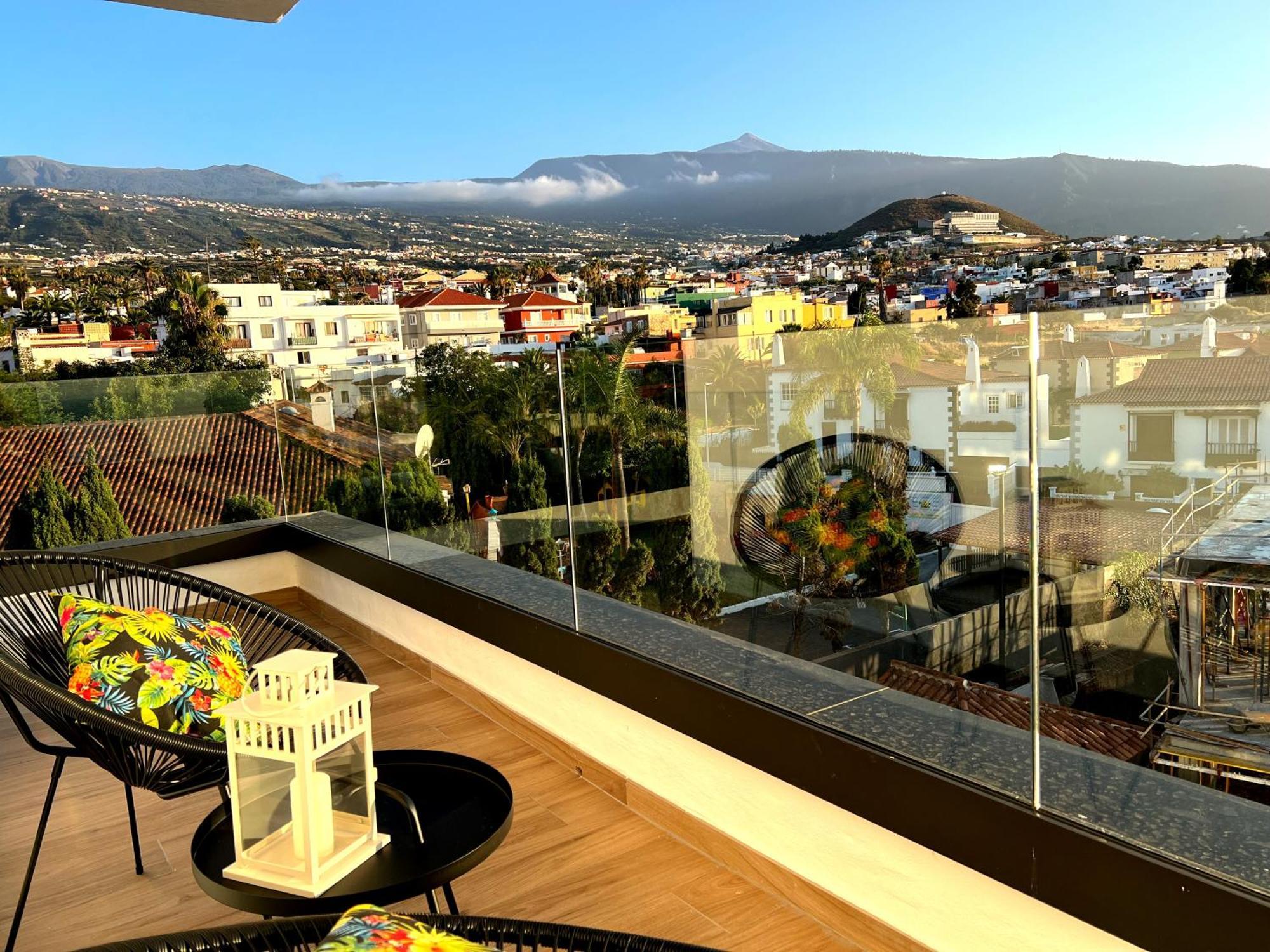 Lujoso Apartamento Completo, Piscina, Terraza Con Vistas Al Teide