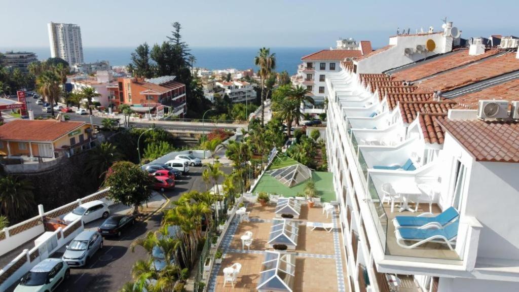 Pez Azul Puerto de la Cruz (Tenerife)