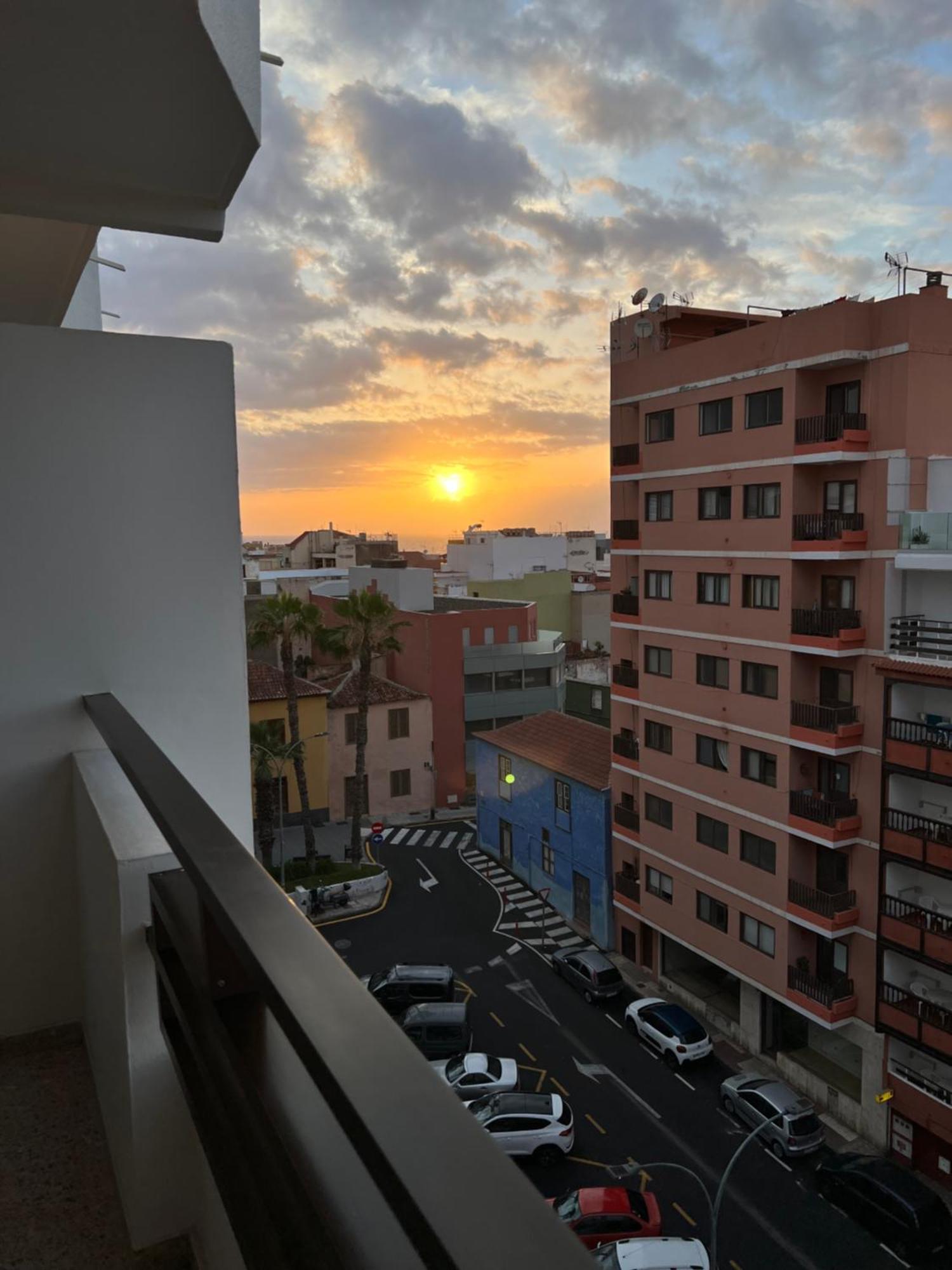 Estudio En Plaza Del Charco Apartment