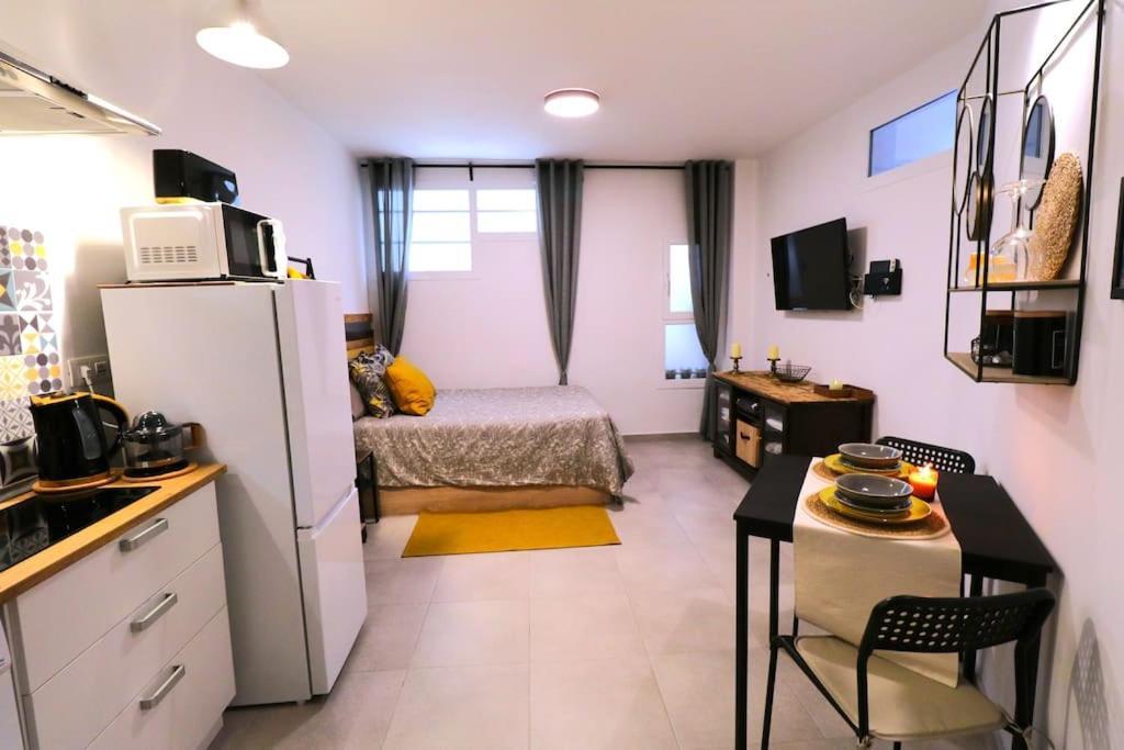 Estudio Casa Laura Apartment