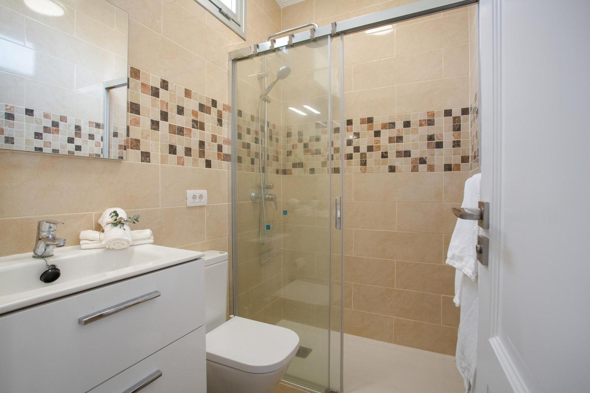 Nelale Apartment *