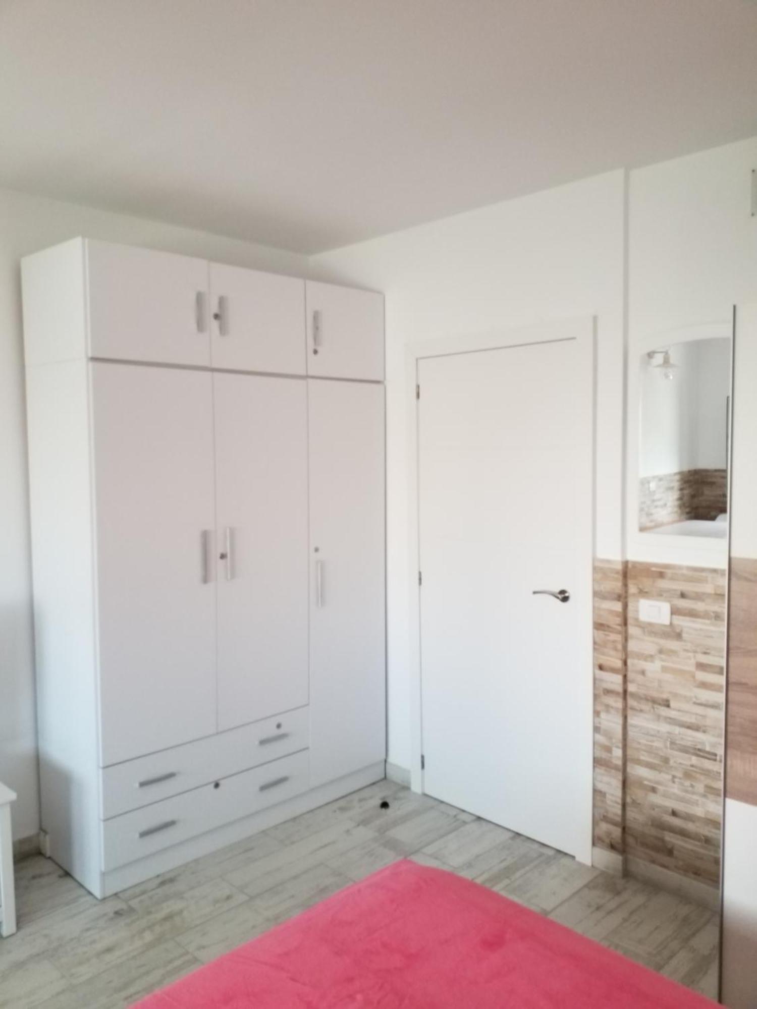 Apartment Designer 1 Bedroom White Tree 2 Minutes To The In The Center, Puerto De La Cruz, Tenerife Puerto de la Cruz (Tenerife)