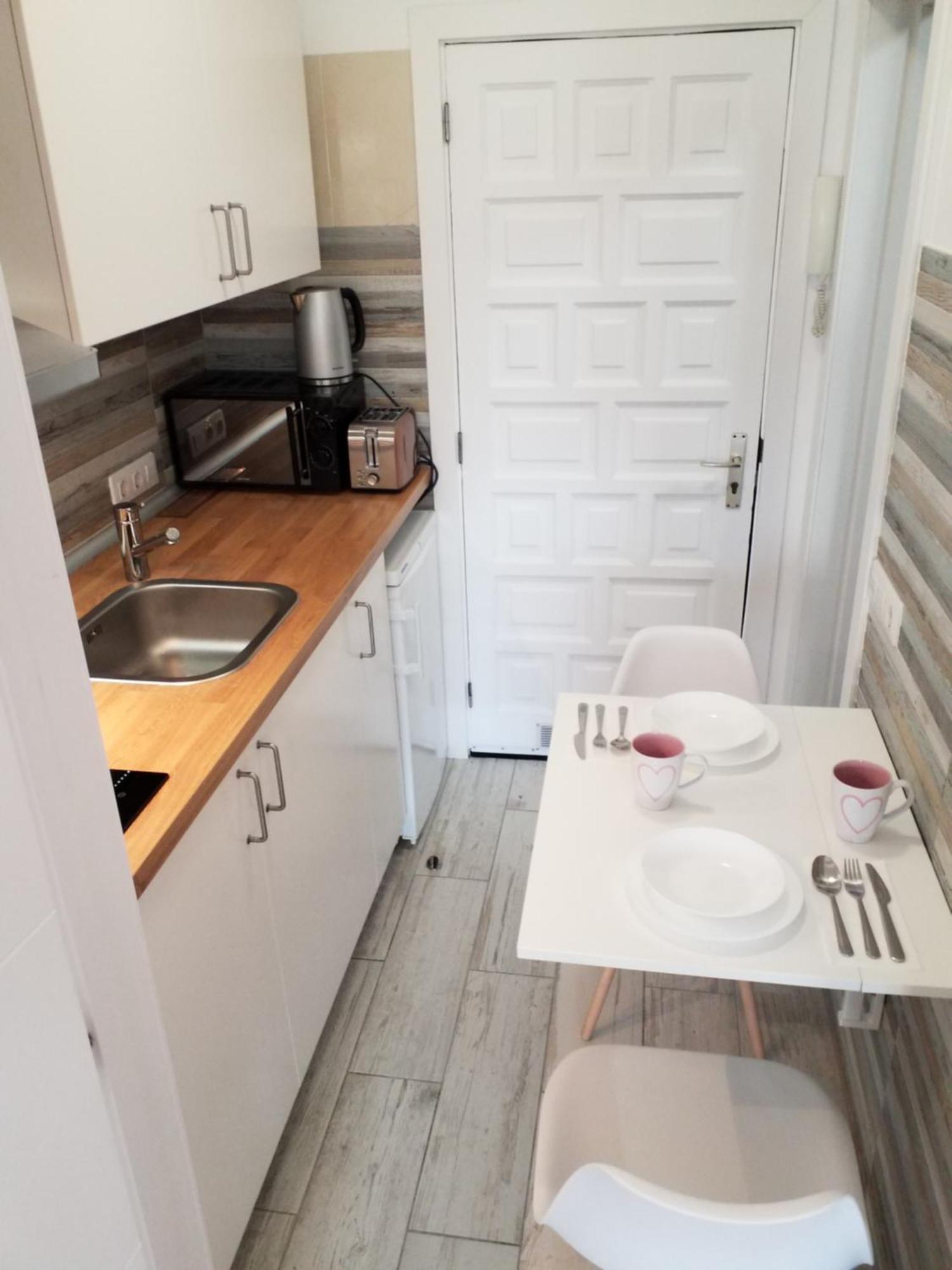 Apartment Designer 1 Bedroom White Tree 2 Minutes To The In The Center, Puerto De La Cruz, Tenerife