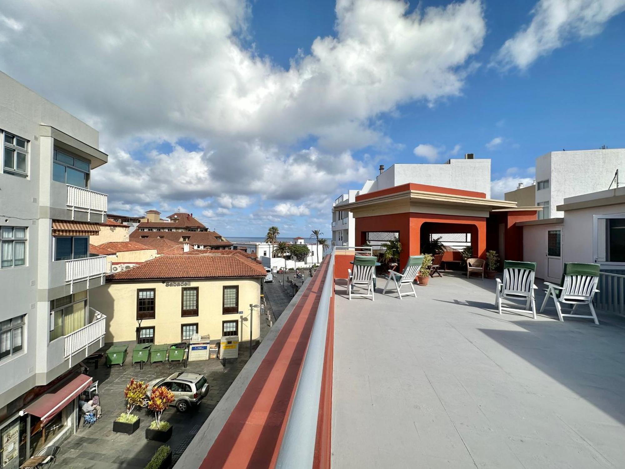 La Hoya Downtown