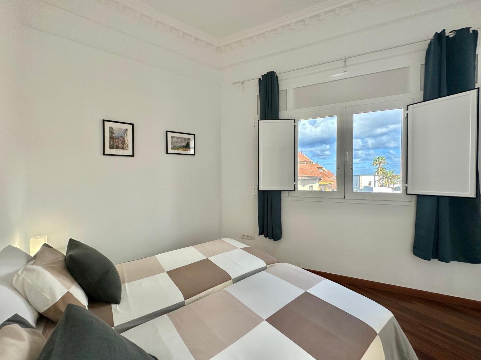La Hoya Downtown Apartment