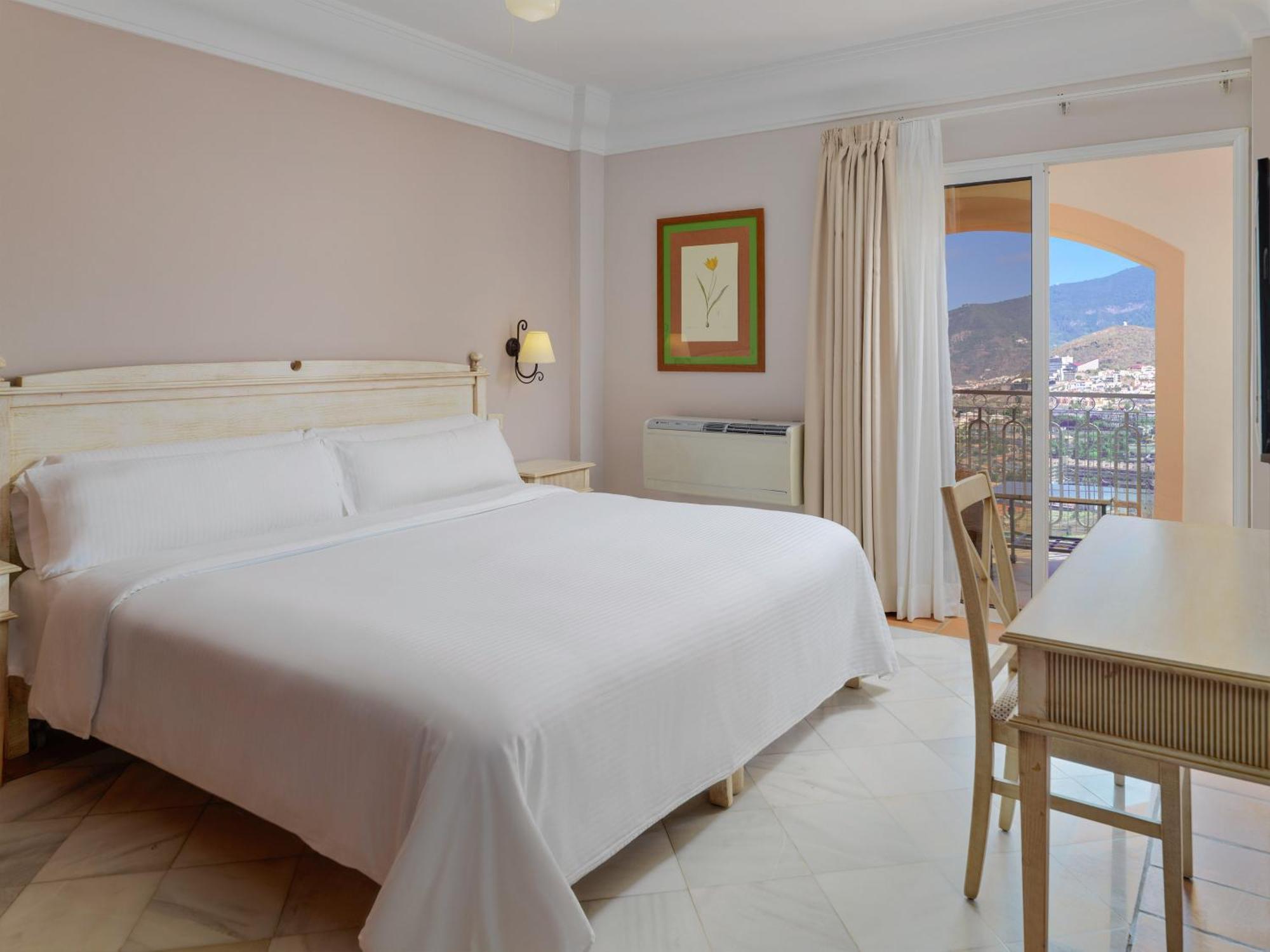 Hotel águilas Tenerife, Affiliated By Meliá 4*