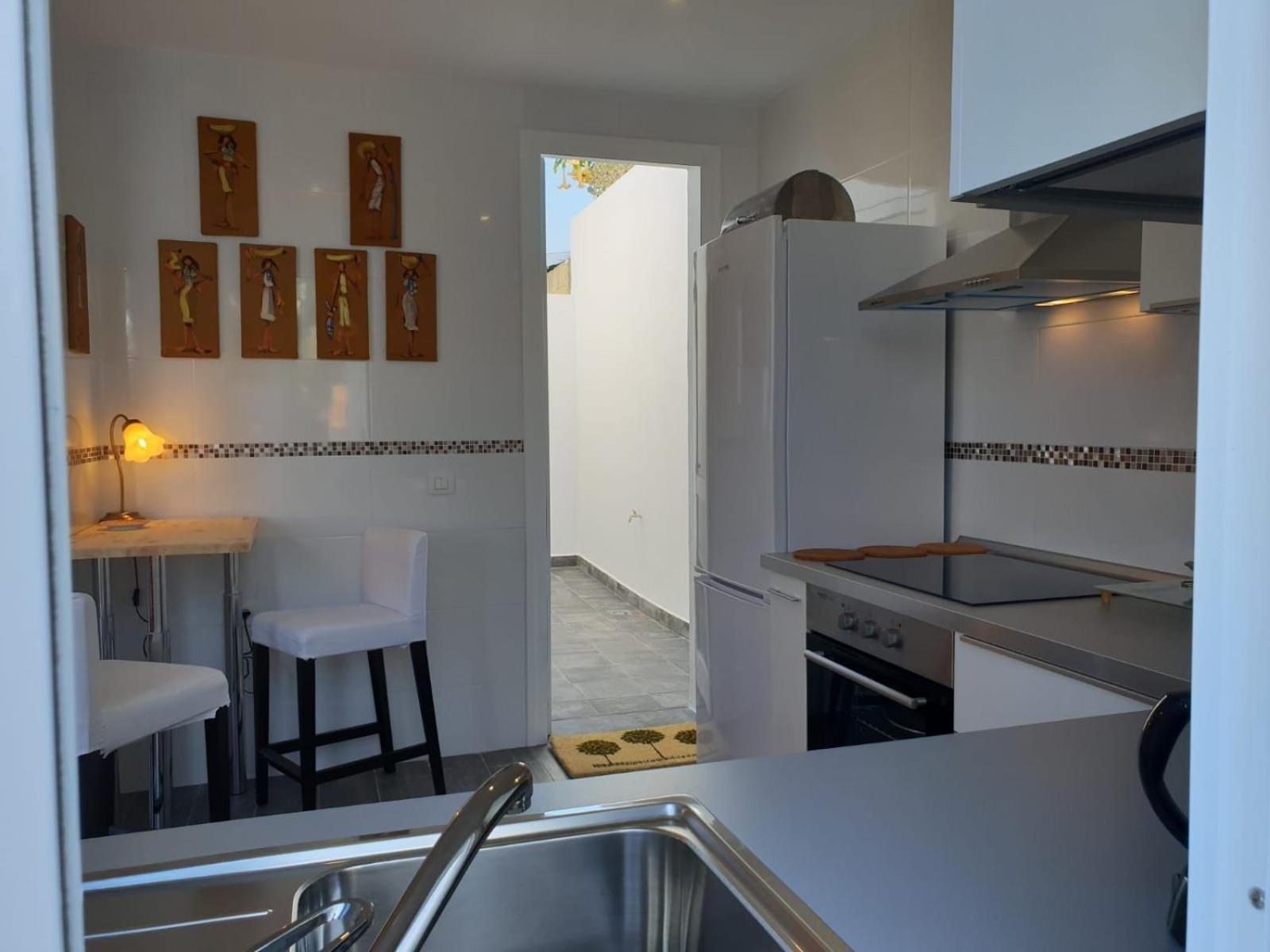 Apartamento Sonnige In Mit Pool