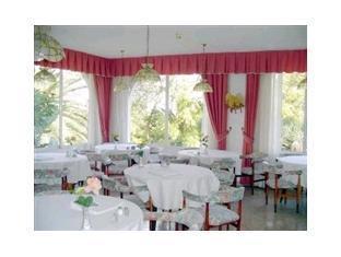 Parque Vacacional Eden Resort 4*